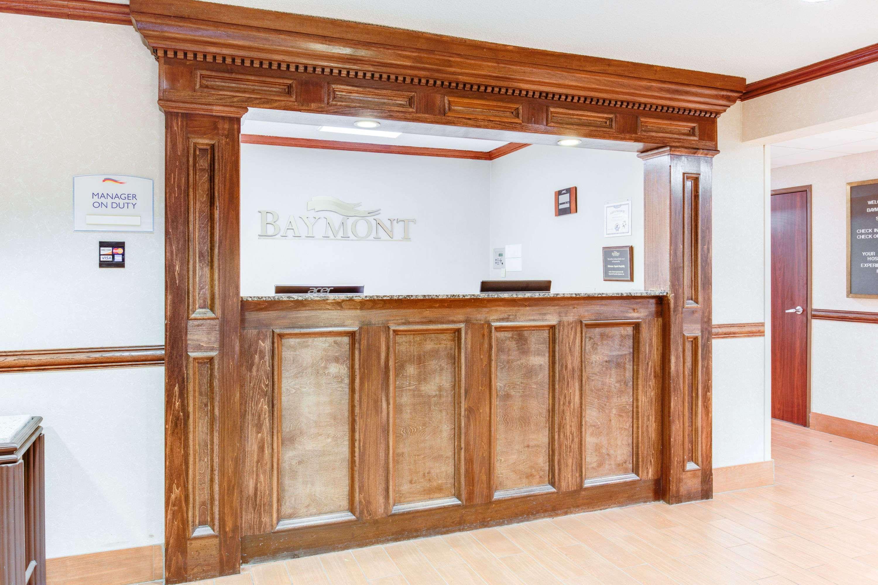 Baymont by Wyndham Kalamazoo Bagian luar foto